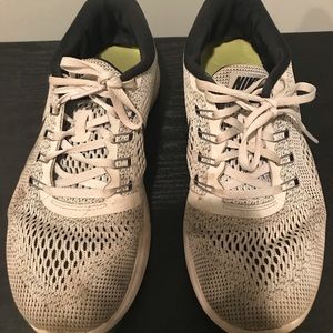 Nike Free Runs